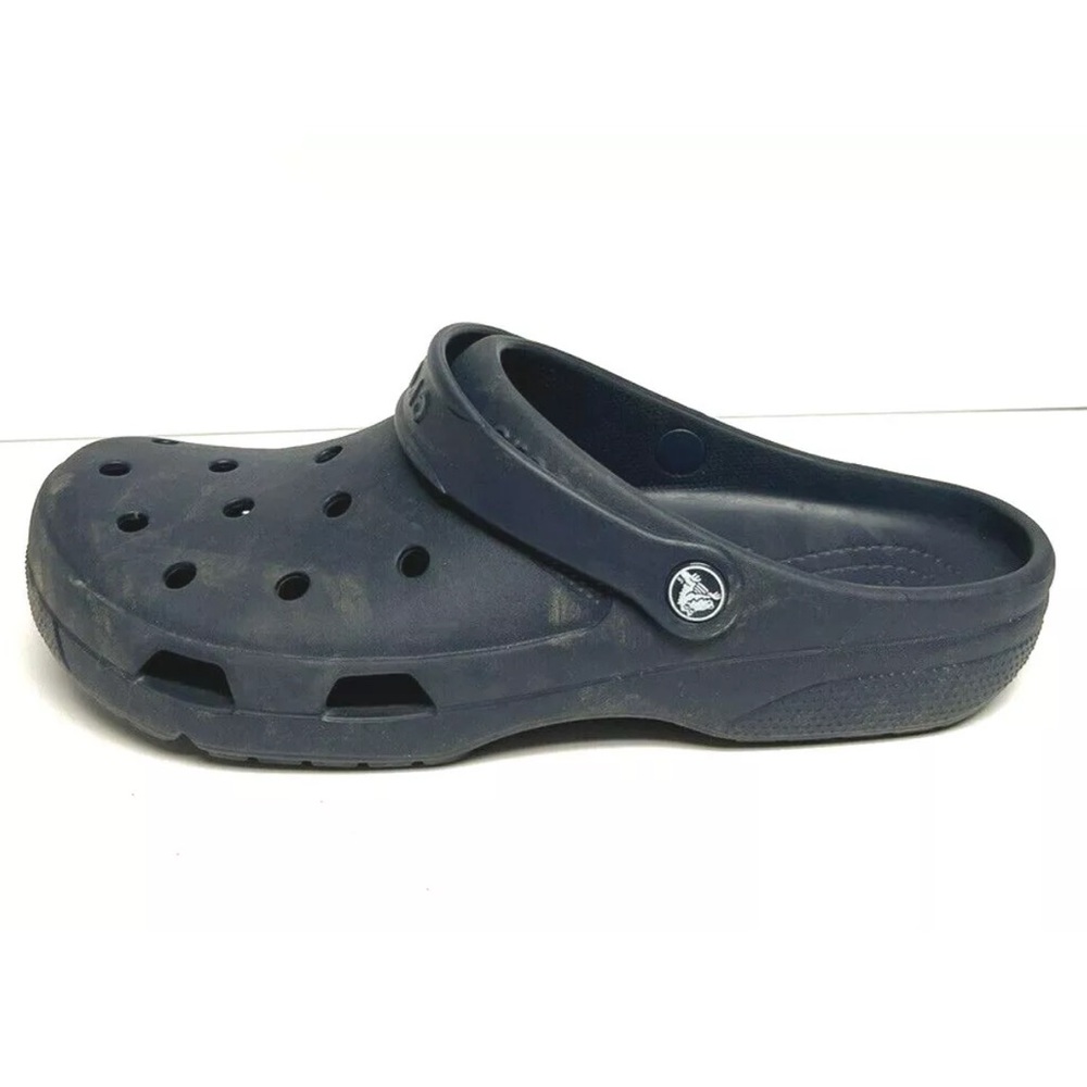 Crocs Men’s Classic Navy Slip-On Clogs, Size 13 M